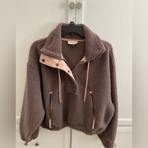 Universal Thread Brown Sherpa with Pink Details Sweater Size XS
